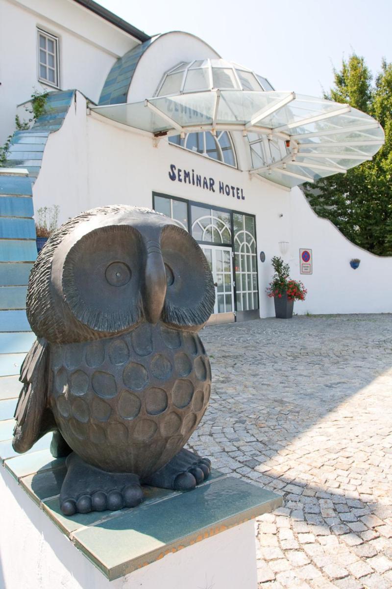 Seminarhotel Göttlesbrunn Exterior foto